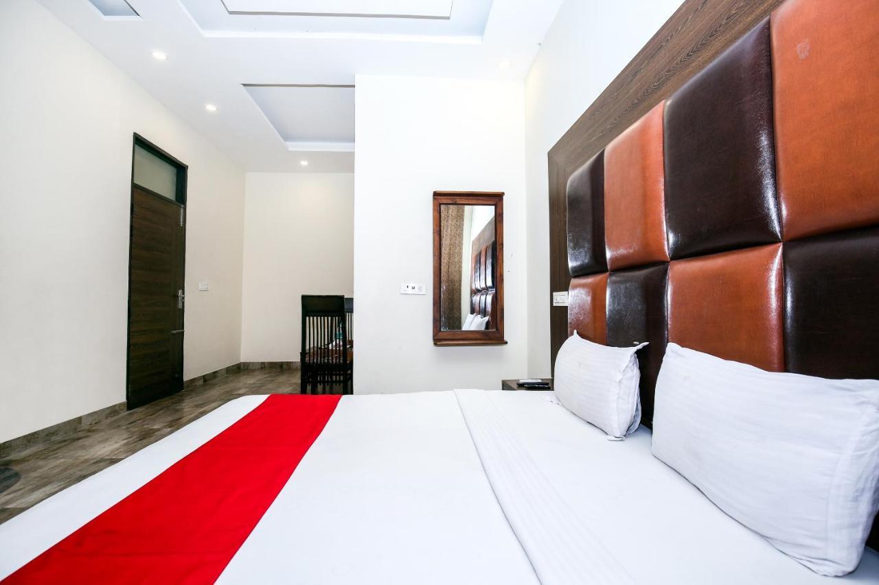 Hotel Woodcrest Zirakpur Chandigarh - Luxury Rooms Luaran gambar