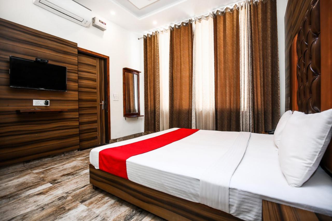 Hotel Woodcrest Zirakpur Chandigarh - Luxury Rooms Luaran gambar