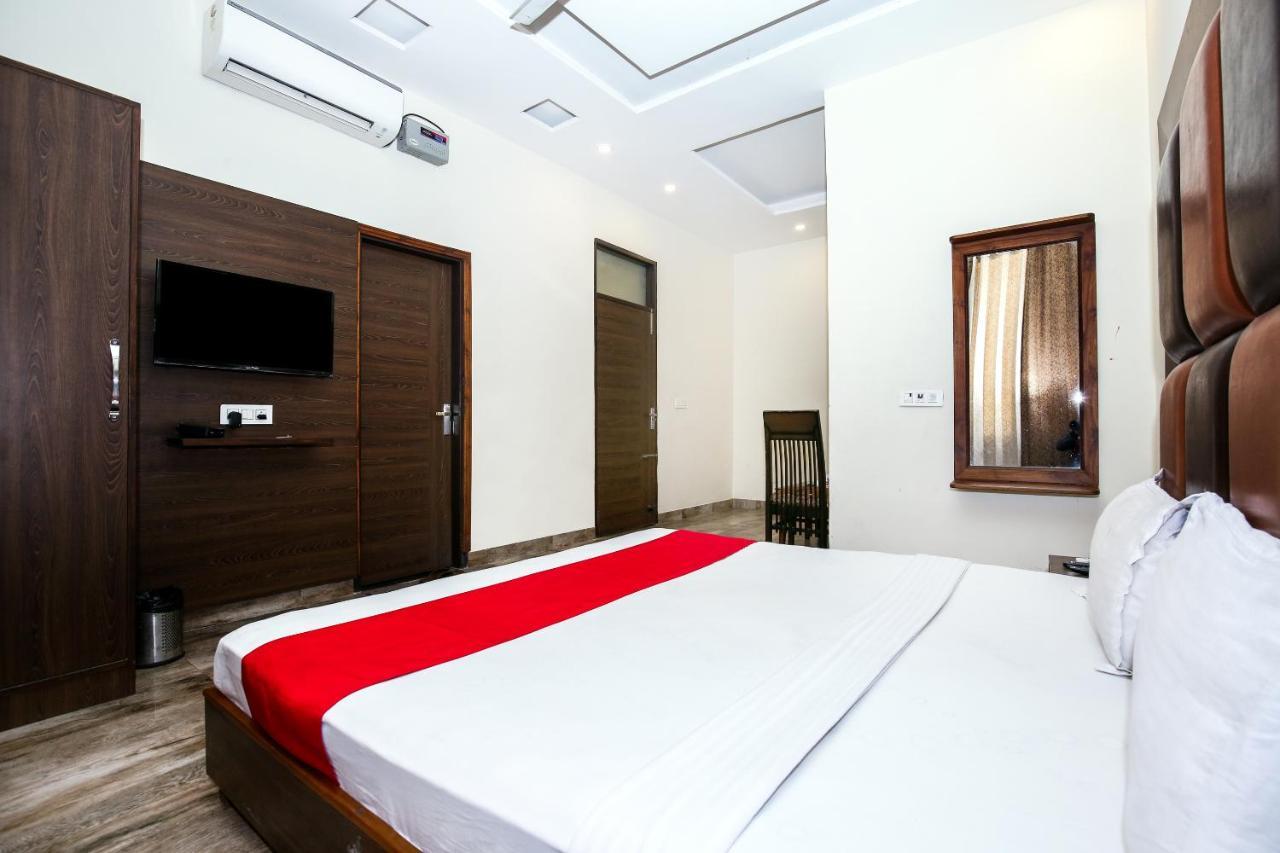 Hotel Woodcrest Zirakpur Chandigarh - Luxury Rooms Luaran gambar