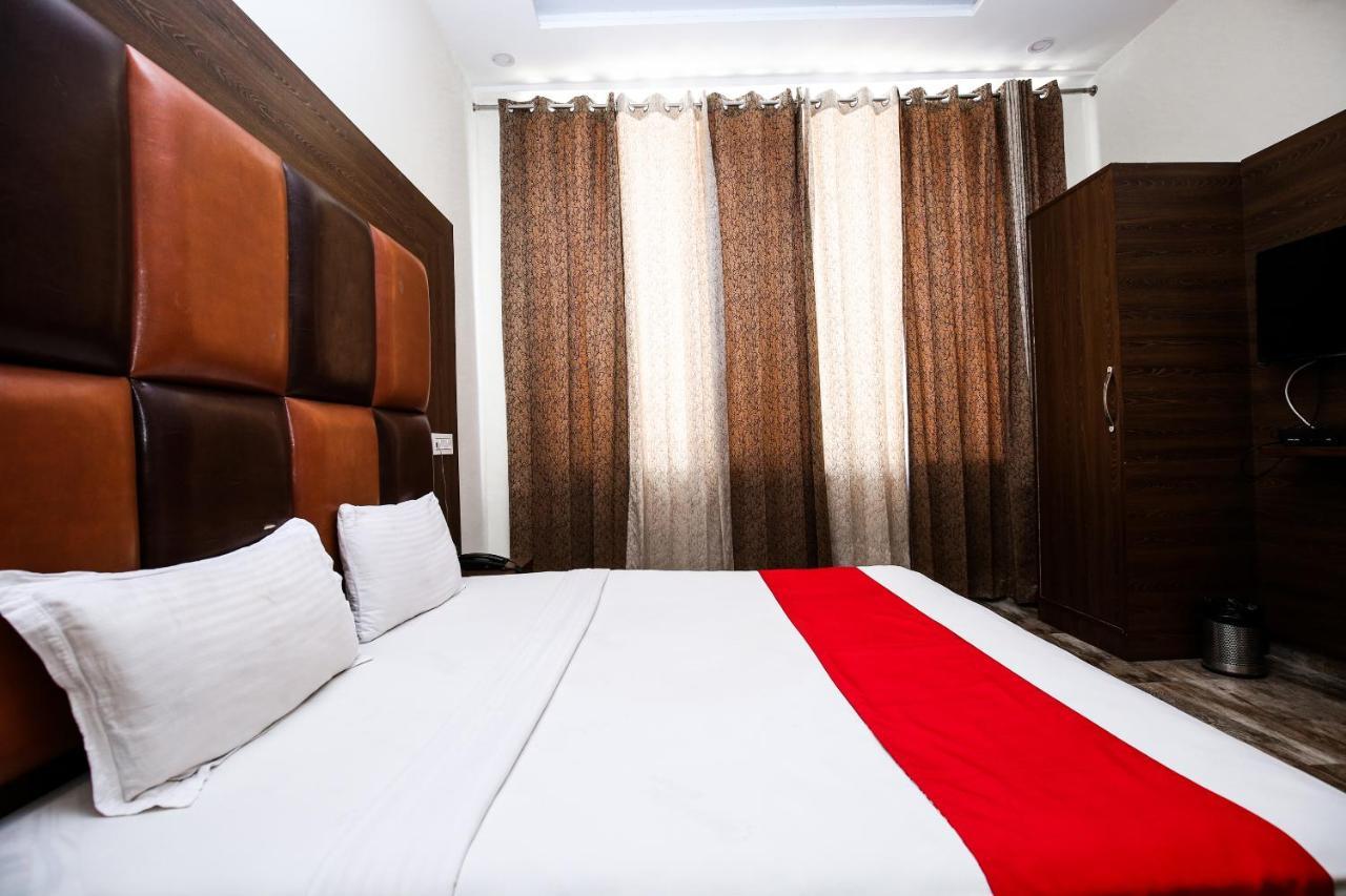 Hotel Woodcrest Zirakpur Chandigarh - Luxury Rooms Luaran gambar