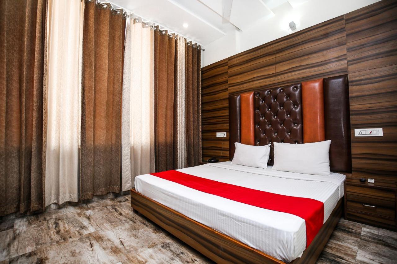 Hotel Woodcrest Zirakpur Chandigarh - Luxury Rooms Luaran gambar