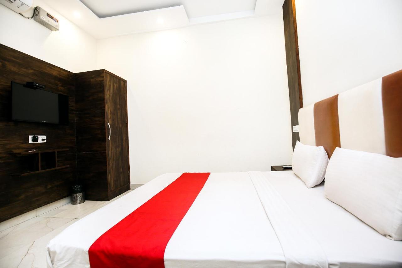Hotel Woodcrest Zirakpur Chandigarh - Luxury Rooms Luaran gambar